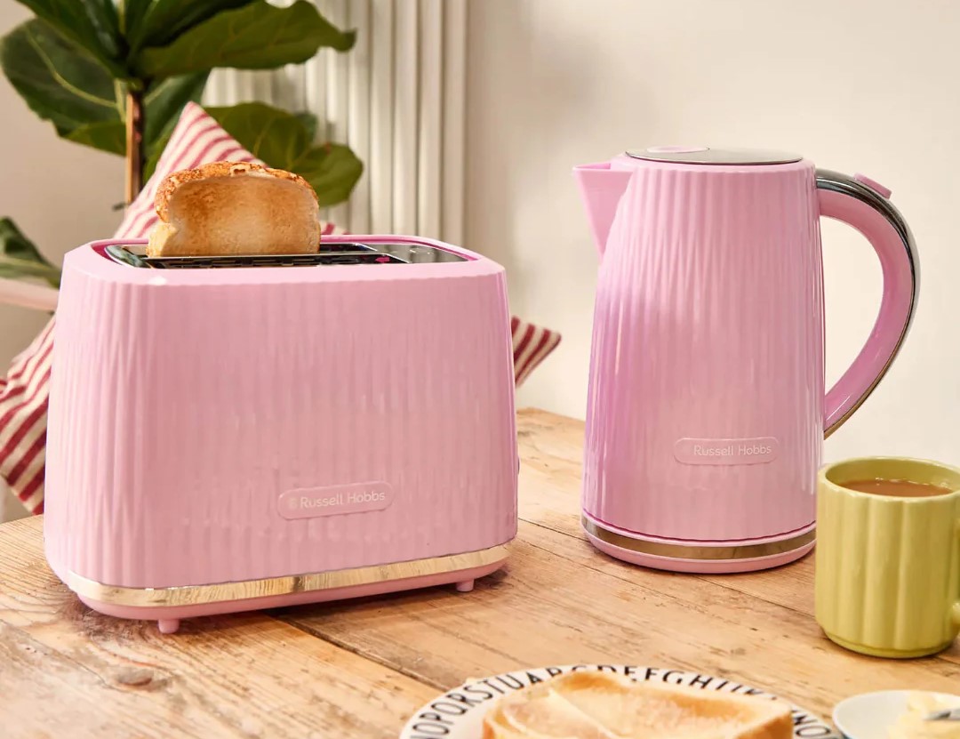 Vannkoker Russell Hobbs Eden, Raspberry 1,7 L