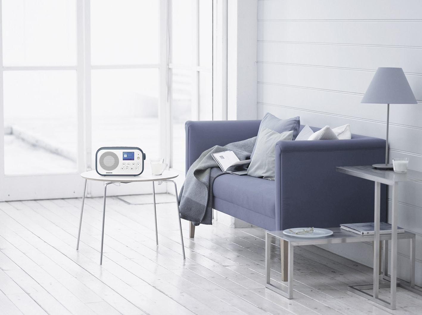 DAB radio Sangean DPR42 BT hvit/blå med blåtann.