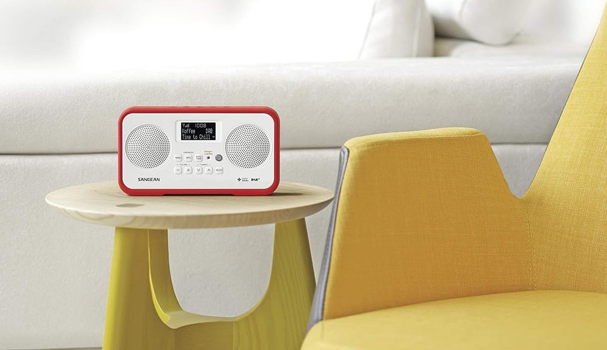 DAB radio Sangen DPR77 stereo hvit og rød