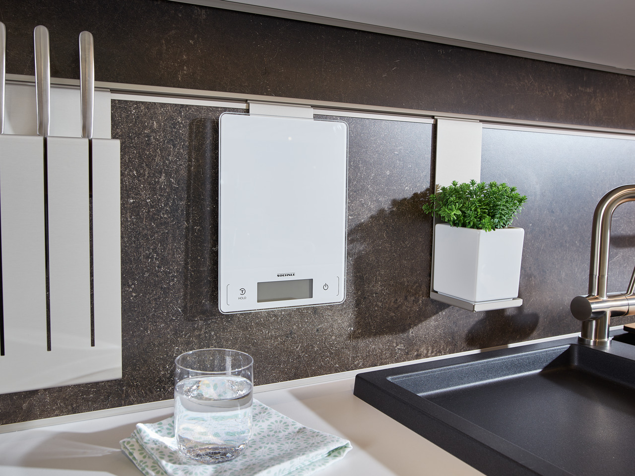 Kjøkkenvekt til 20 kg Soehnle Page Profi hvit